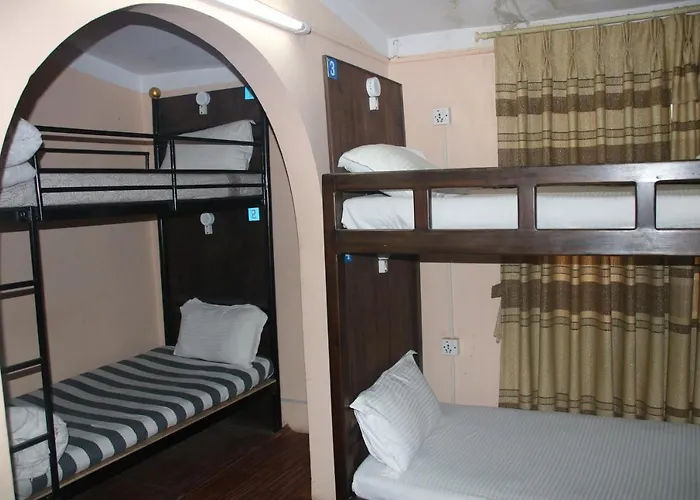 Himalaya Hostal *