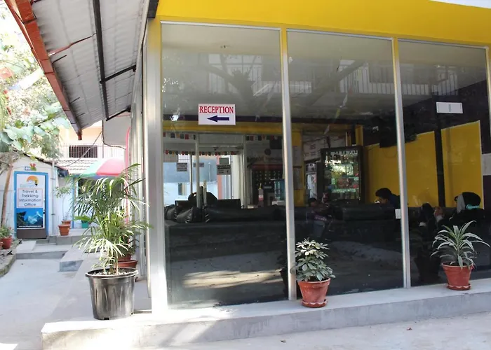 Himalaya Hostal *